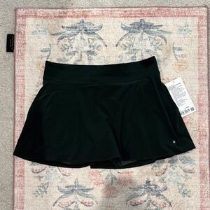 NWT Lululemon lightweight high rise tennis skirt rainforest green